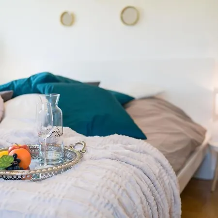 Og1 M 70m2 Grosse 2-zimmer Naehe Salzburg * Freilassing